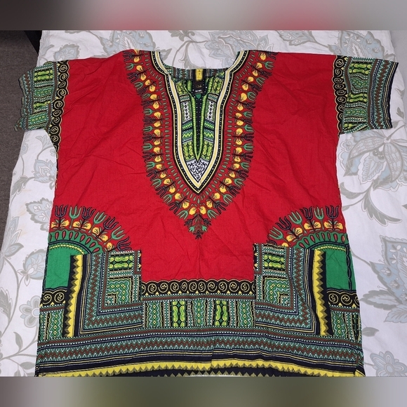A TIA colorful Dashiki Tunic top. One size fits most. EUC. - Picture 4 of 4